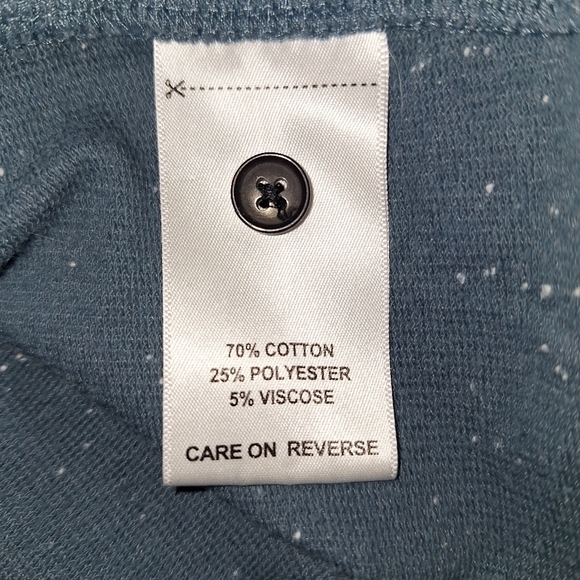 A Billy Reid long sleeve heathered blue henley shirt in a men's size large. - Picture 6 of 7